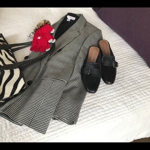 Talbots Blazer figure flattering